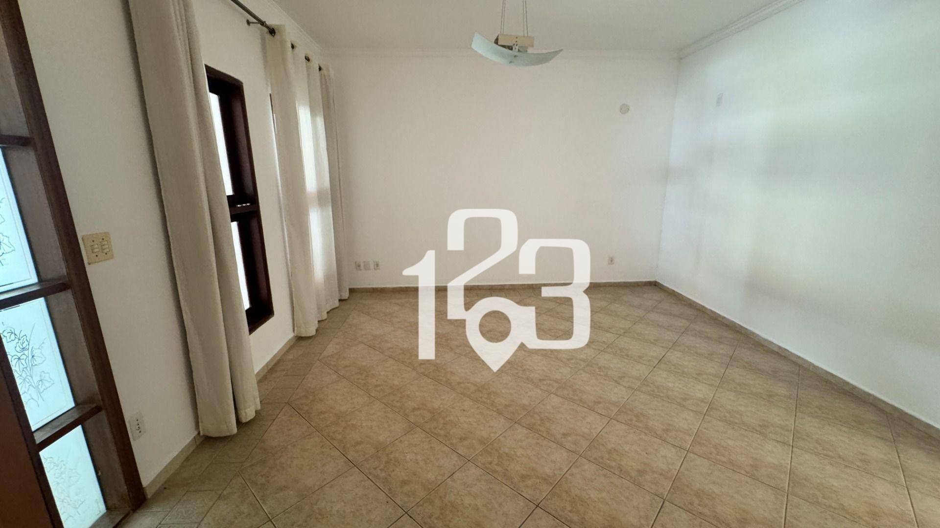 Casa para alugar com 3 quartos, 180m² - Foto 2