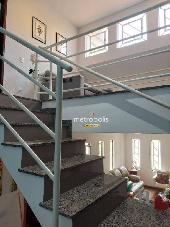 Sobrado à venda com 3 quartos, 194m² - Foto 7