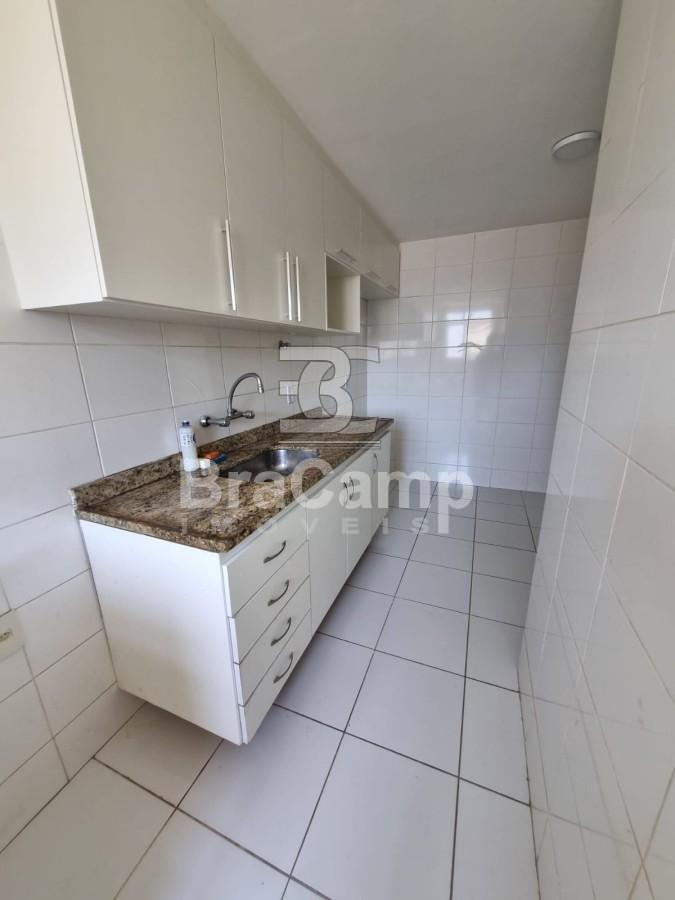 Apartamento para alugar com 3 quartos, 105m² - Foto 17