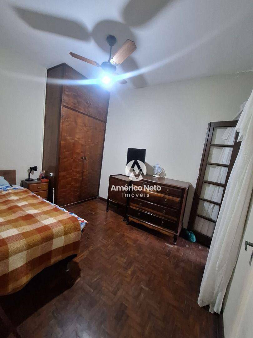 Casa à venda e aluguel com 3 quartos, 300m² - Foto 6