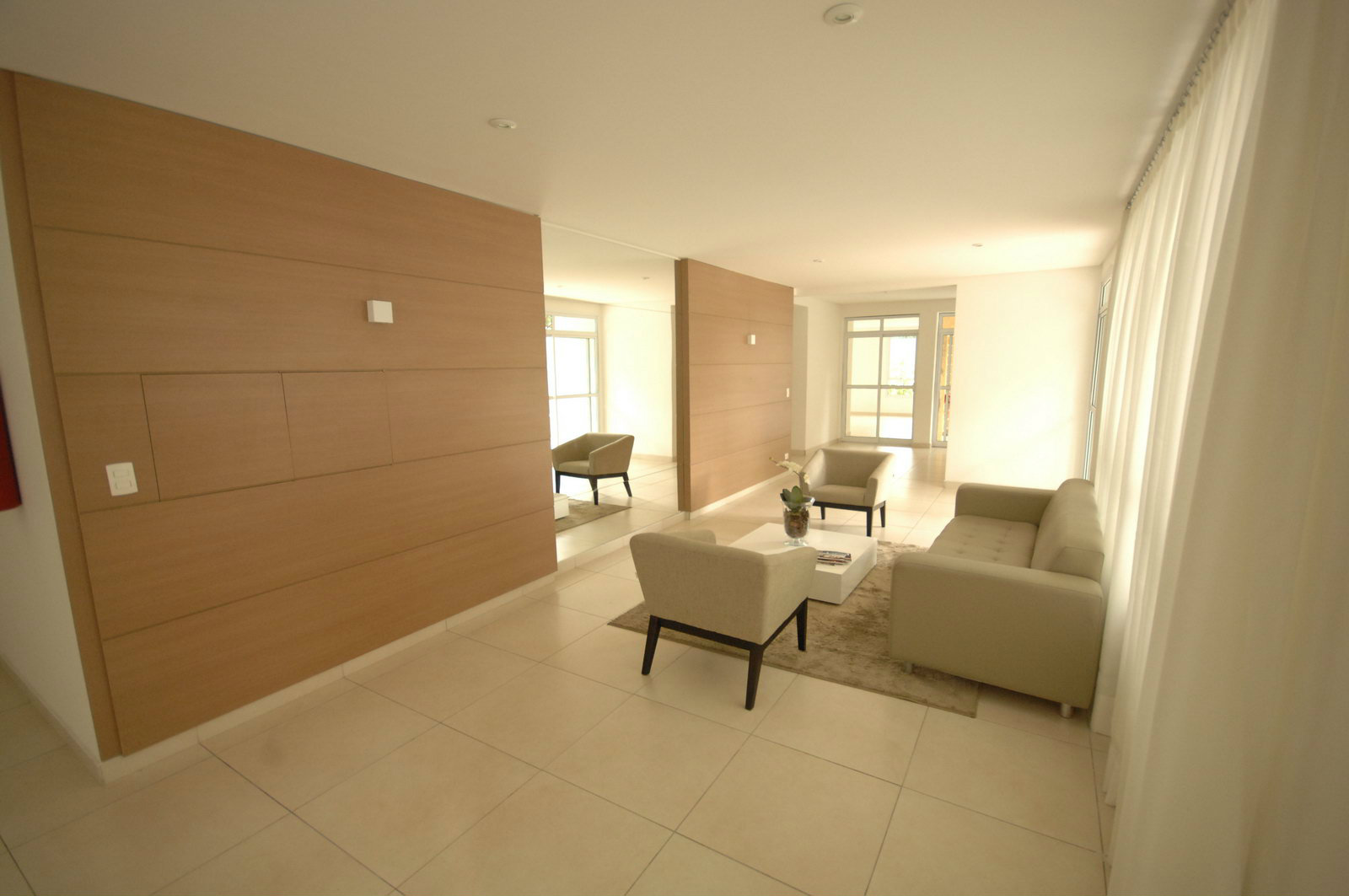 Apartamento à venda com 2 quartos, 46m² - Foto 4