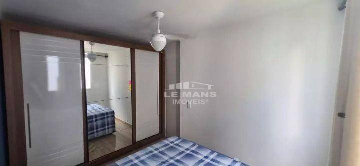 Apartamento à venda com 2 quartos, 44m² - Foto 3