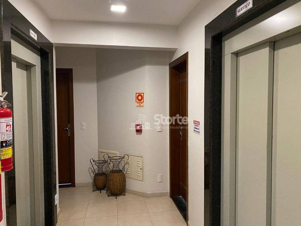 Apartamento à venda com 4 quartos, 135m² - Foto 19