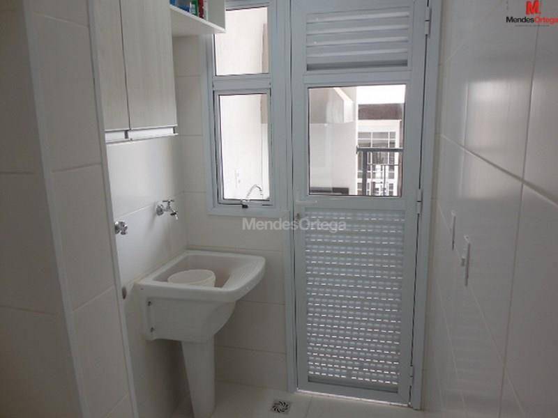 Apartamento para alugar com 2 quartos, 66m² - Foto 30