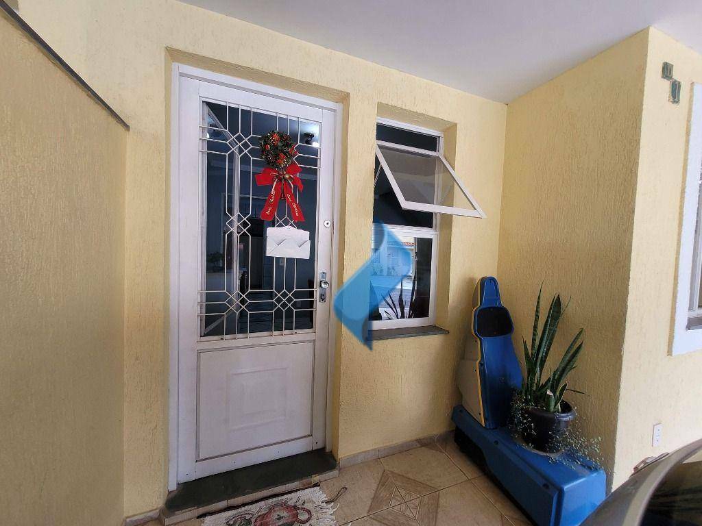 Casa de Condomínio à venda com 3 quartos, 71m² - Foto 3