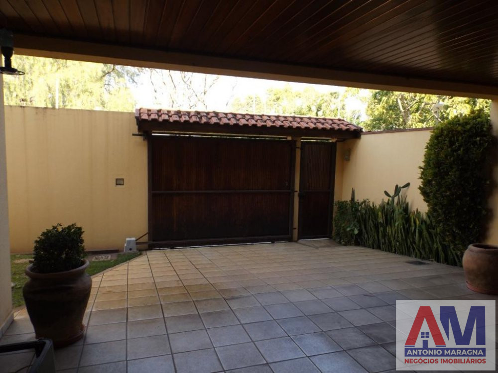 Casa à venda com 3 quartos, 240m² - Foto 33