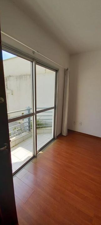 Apartamento à venda com 2 quartos, 73m² - Foto 4