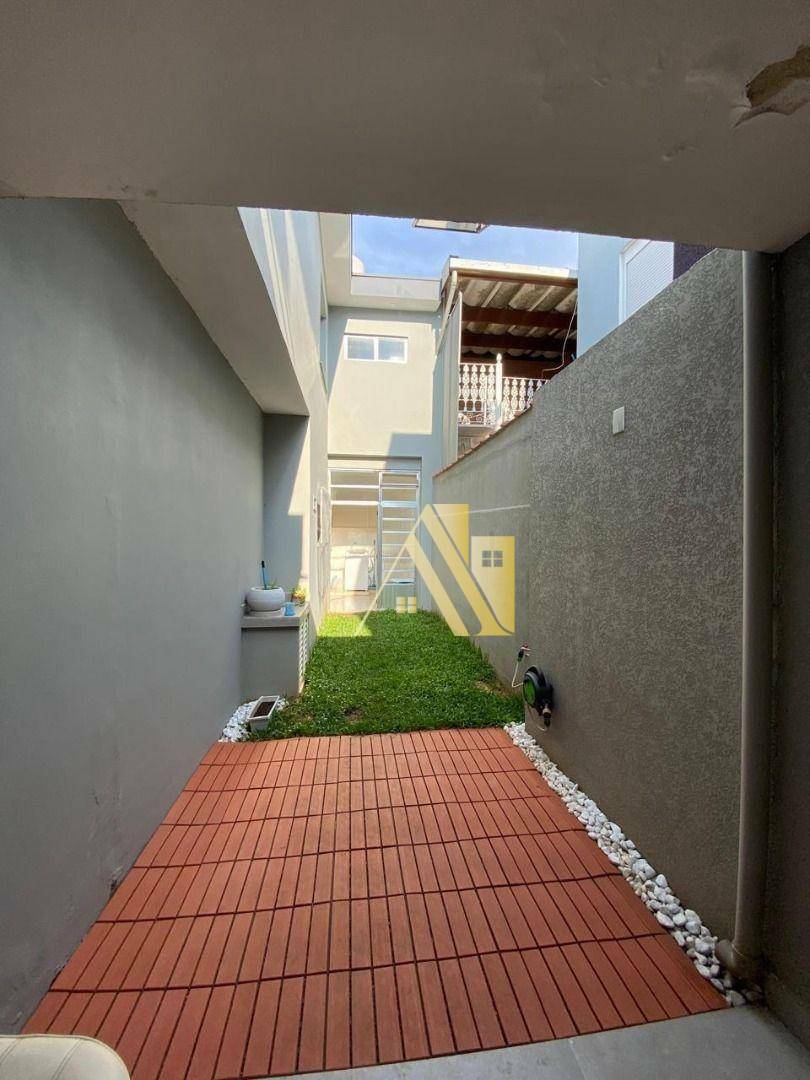 Casa à venda com 3 quartos, 186m² - Foto 7