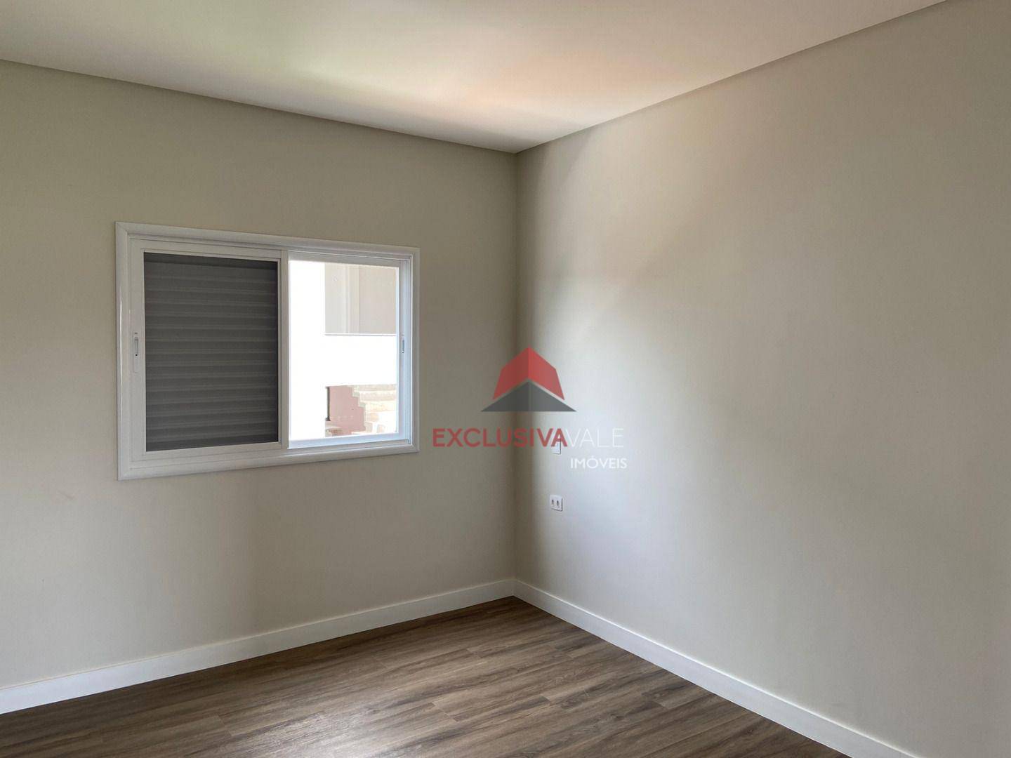 Casa de Condomínio à venda com 4 quartos, 291m² - Foto 34