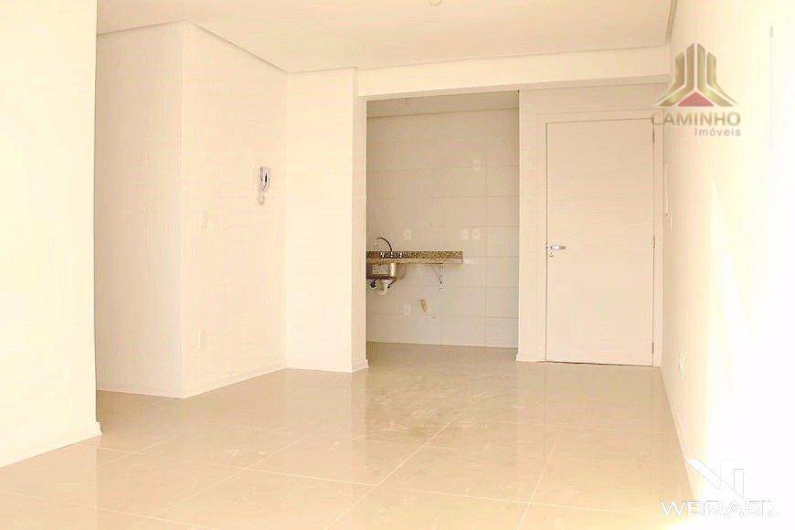 Apartamento à venda com 2 quartos, 60m² - Foto 2