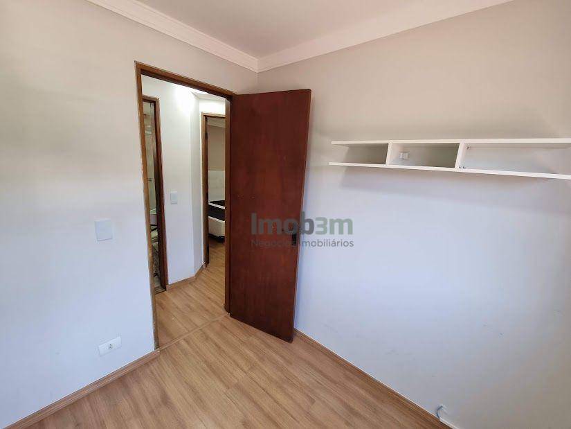 Apartamento à venda com 3 quartos, 70m² - Foto 17