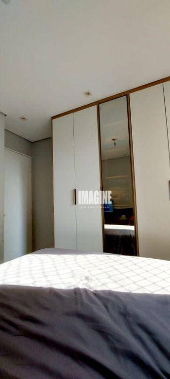 Apartamento à venda com 2 quartos, 42m² - Foto 12