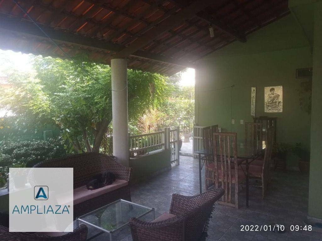 Casa à venda com 4 quartos, 240m² - Foto 22