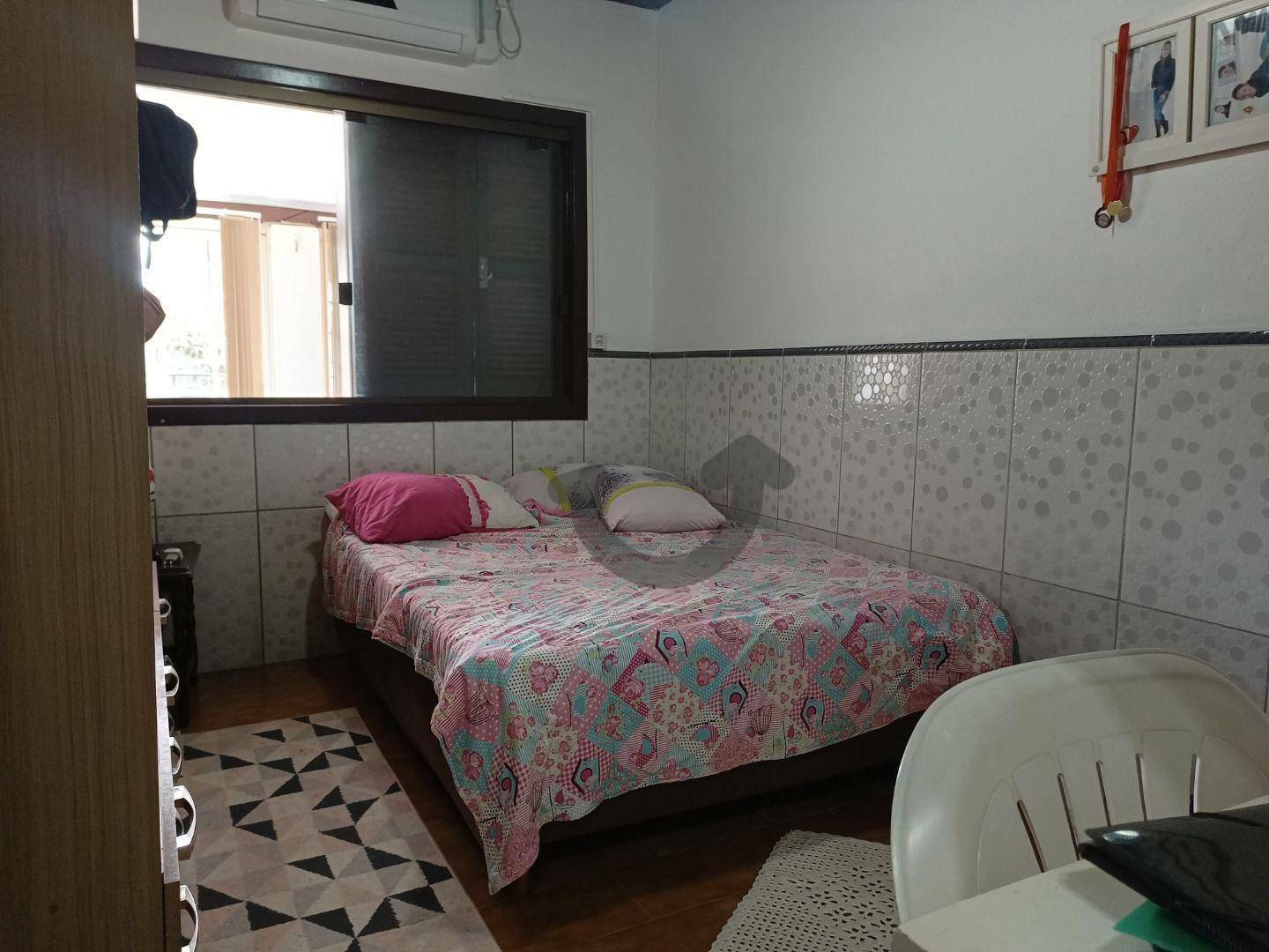 Casa à venda com 3 quartos, 120m² - Foto 11