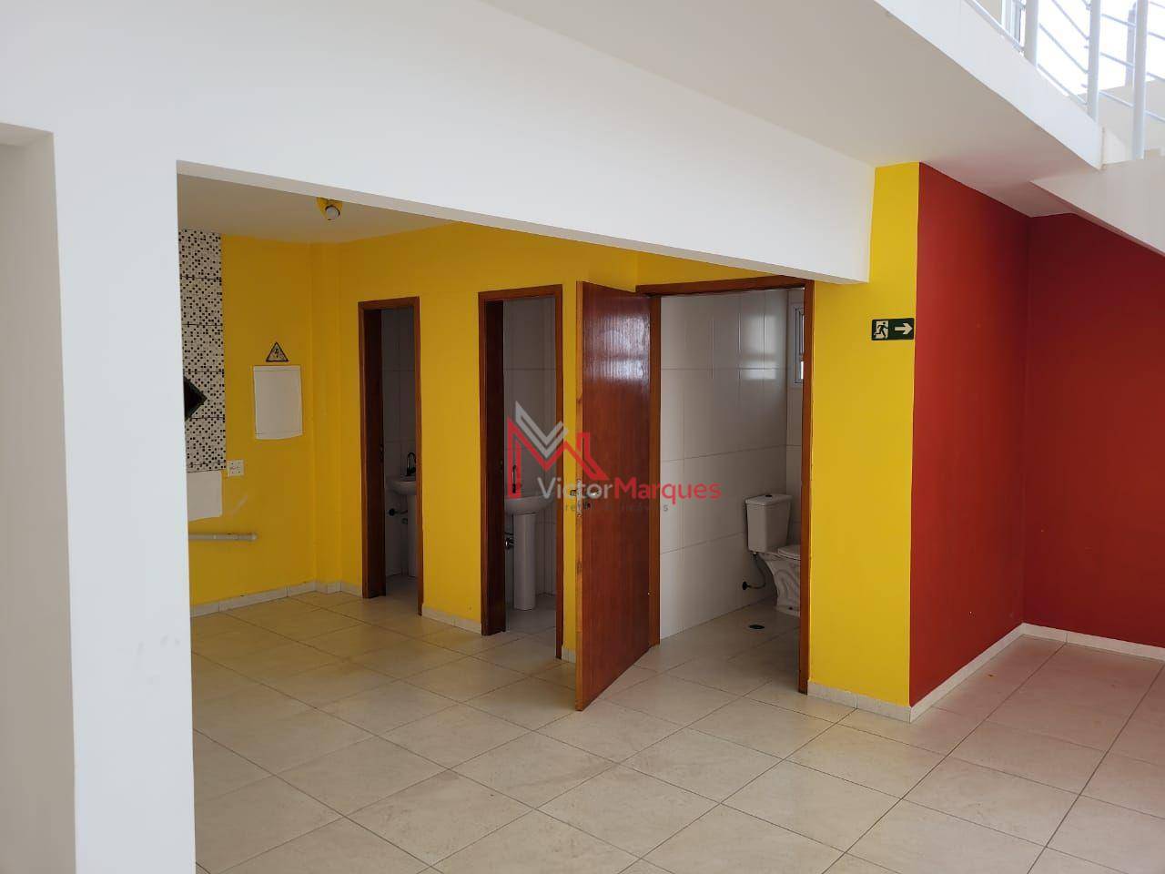 Loja-Salão à venda e aluguel, 300m² - Foto 4