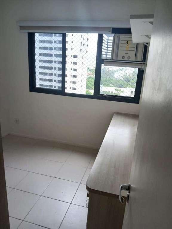 Apartamento à venda com 3 quartos, 85m² - Foto 3