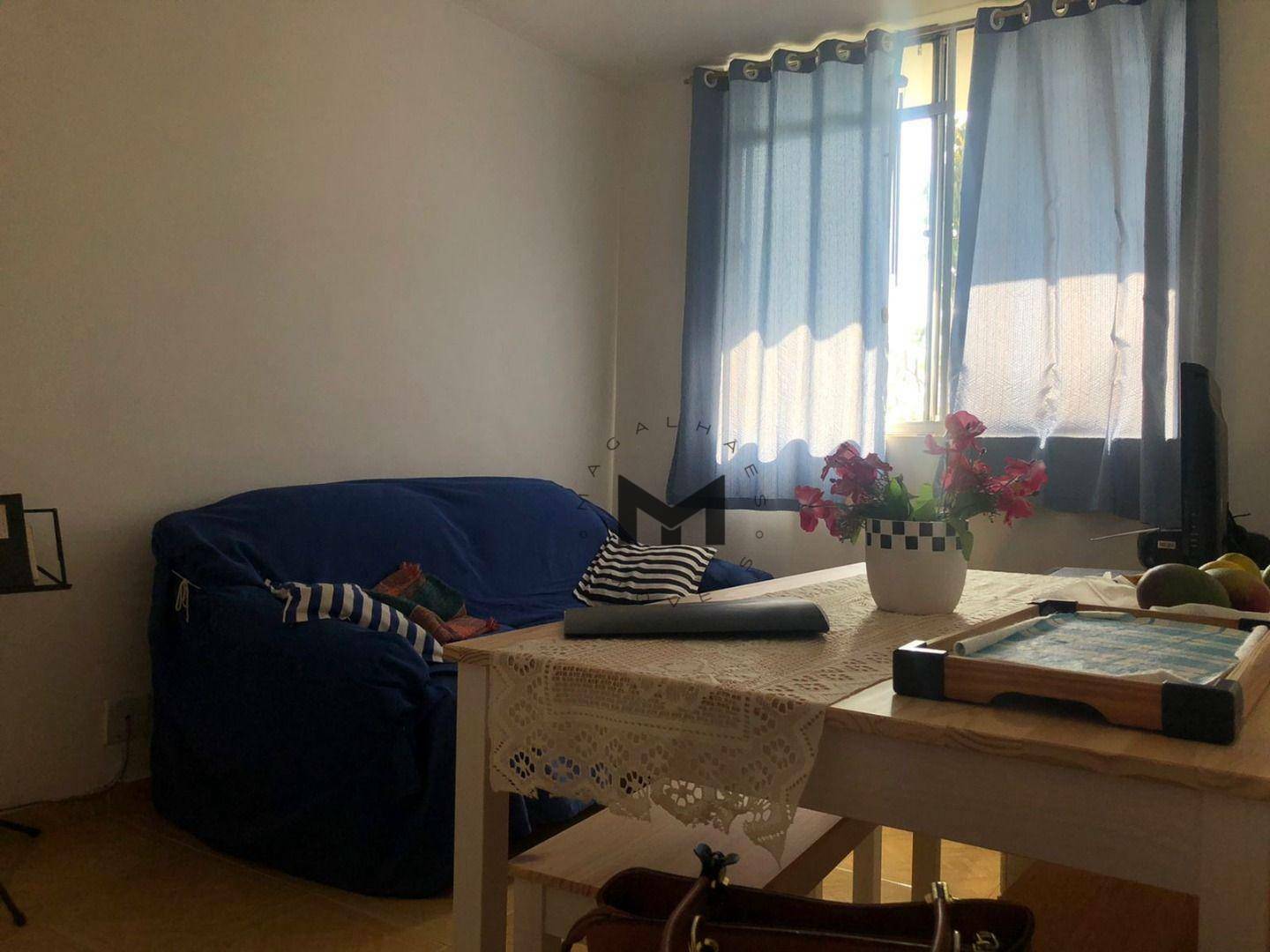 Apartamento à venda com 2 quartos, 67m² - Foto 3