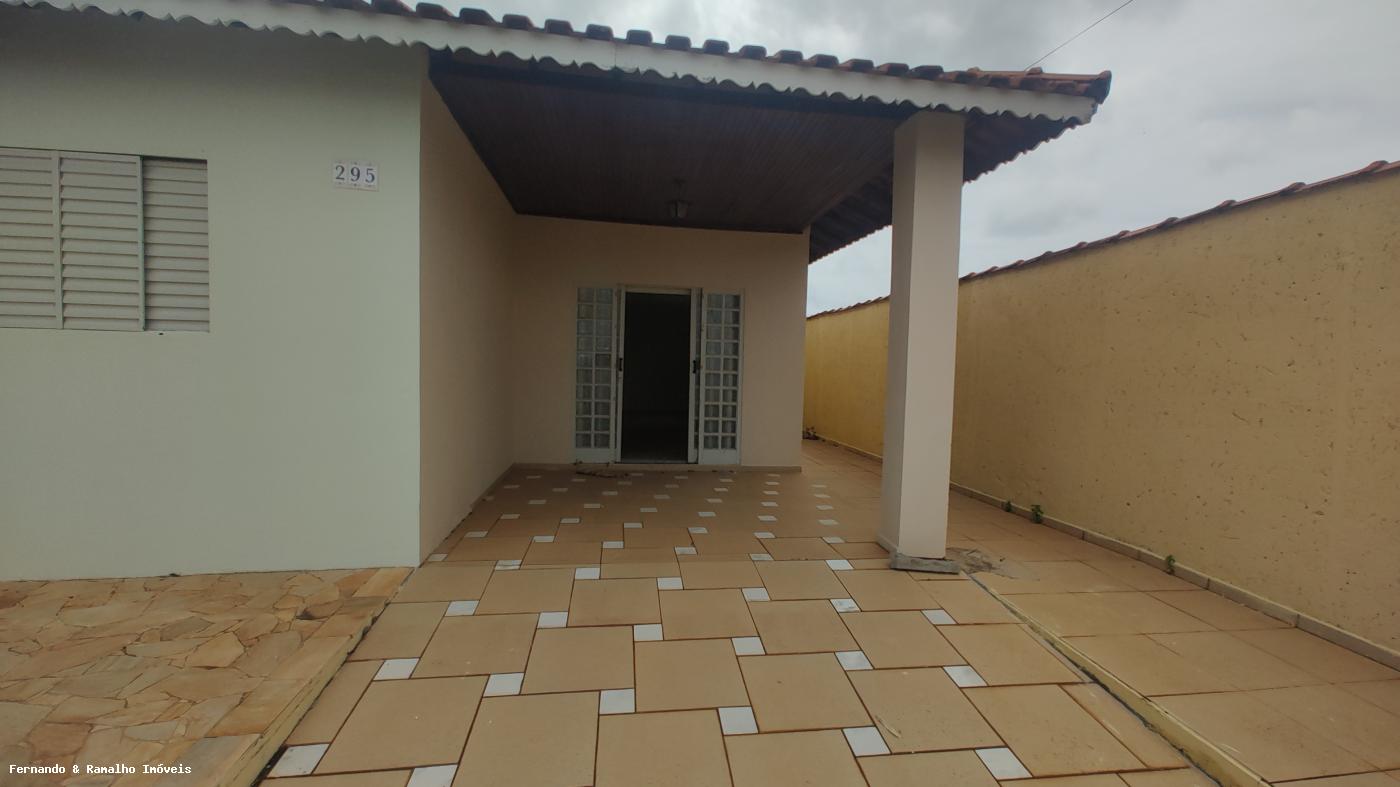 Casa à venda com 3 quartos, 510m² - Foto 1