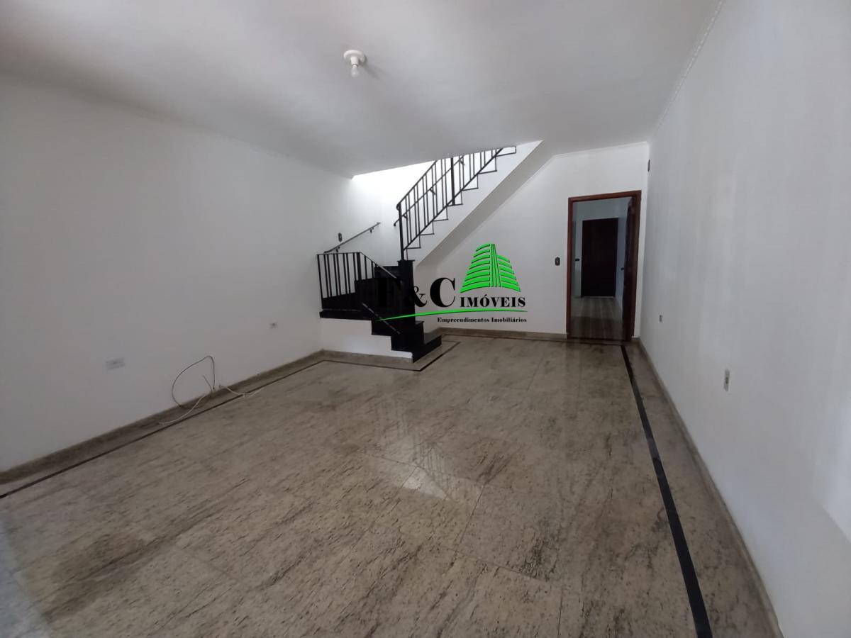 Casa à venda com 3 quartos, 195m² - Foto 3