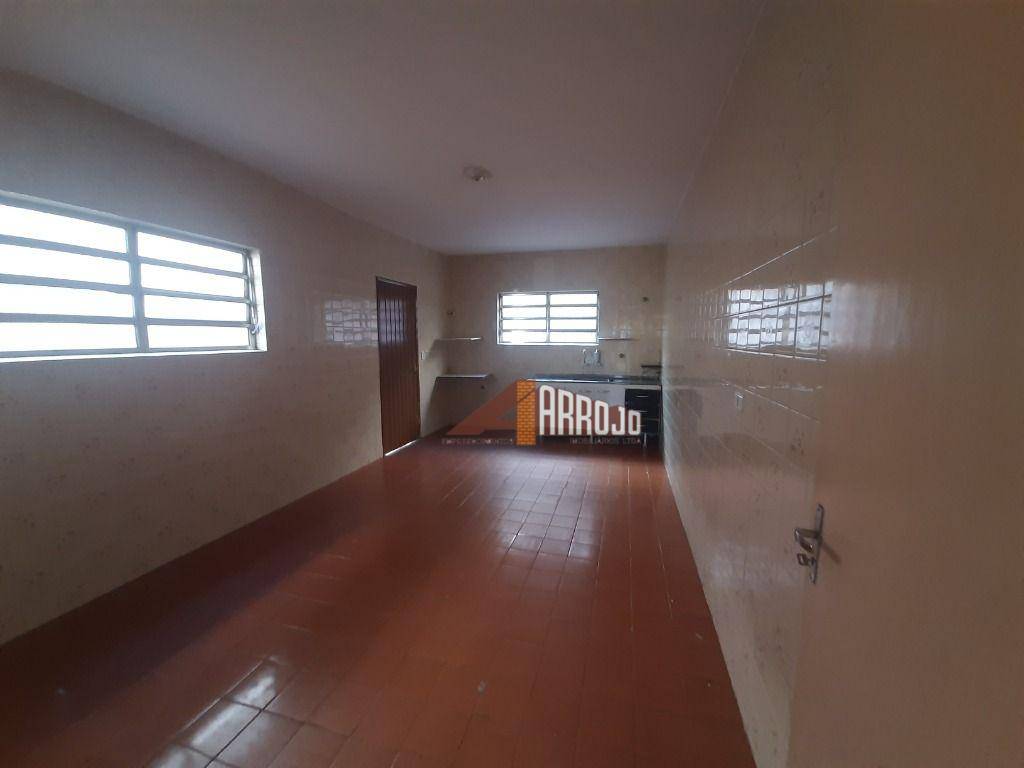 Sobrado à venda com 3 quartos, 150m² - Foto 13