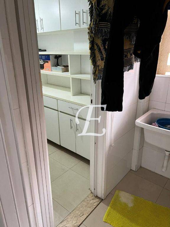 Apartamento à venda com 3 quartos, 98m² - Foto 10