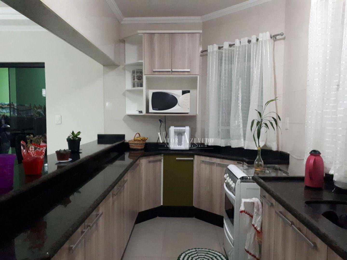 Sobrado à venda com 3 quartos, 196m² - Foto 1