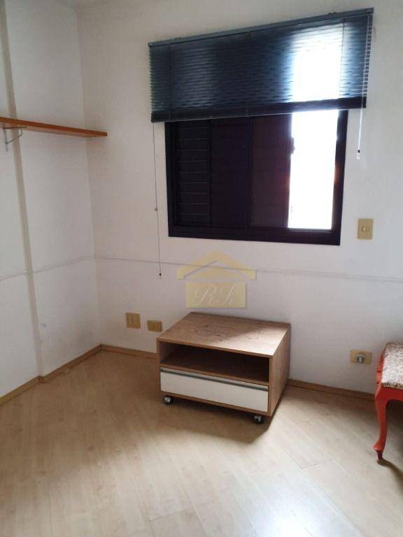 Apartamento à venda com 3 quartos, 104m² - Foto 9