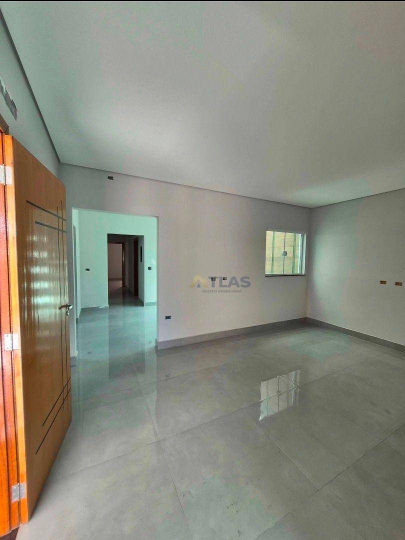 Casa, 3 quartos, 181 m² - Foto 3