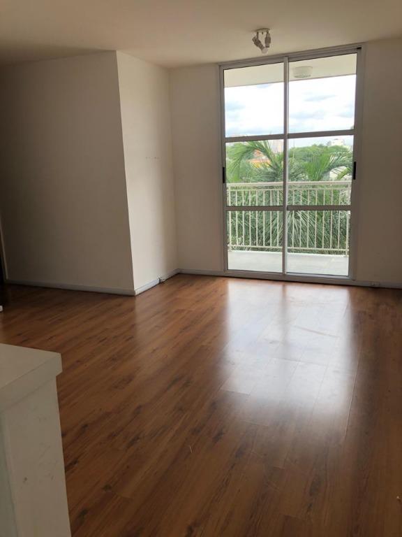 Apartamento para alugar com 3 quartos, 70m² - Foto 2