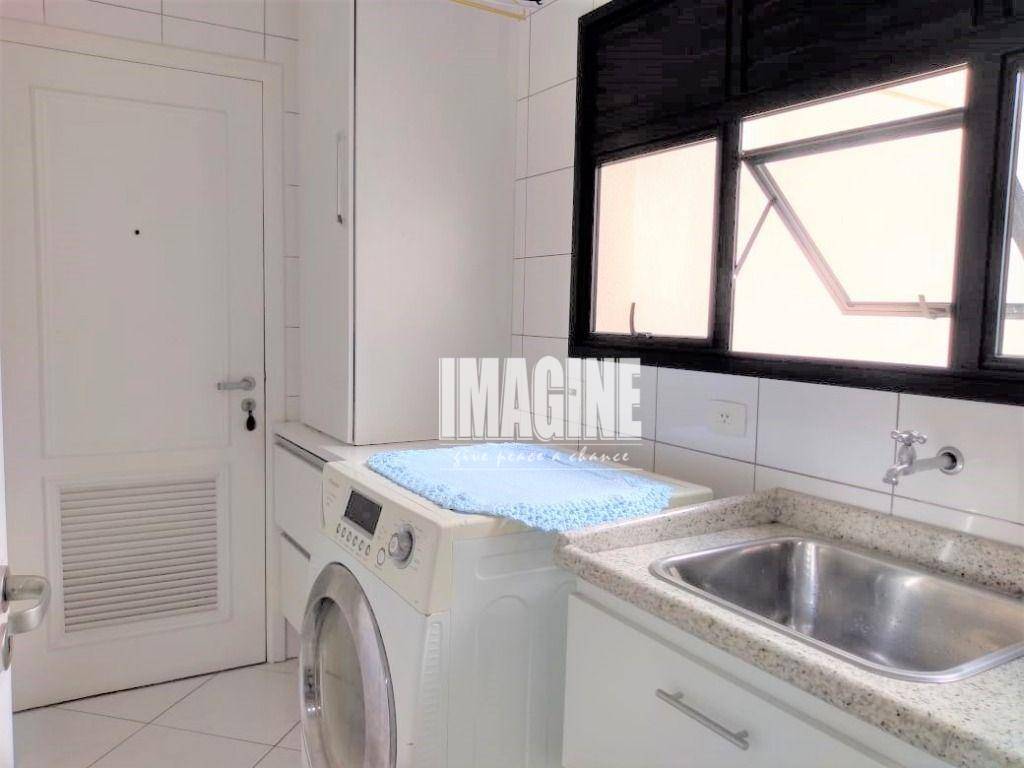 Apartamento à venda com 3 quartos, 151m² - Foto 20