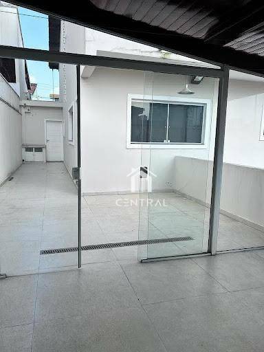 Casa à venda com 4 quartos, 385m² - Foto 5