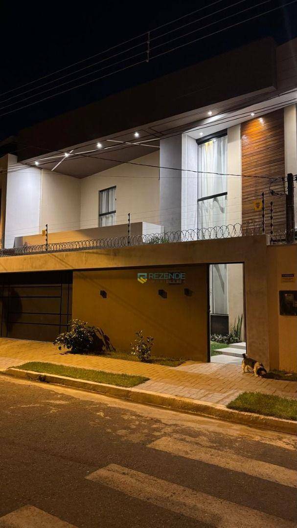 Sobrado à venda com 3 quartos, 219m² - Foto 2