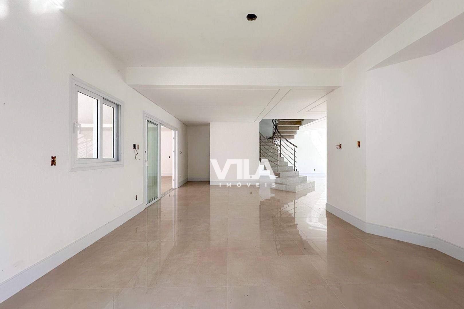 Casa à venda com 3 quartos, 350m² - Foto 15