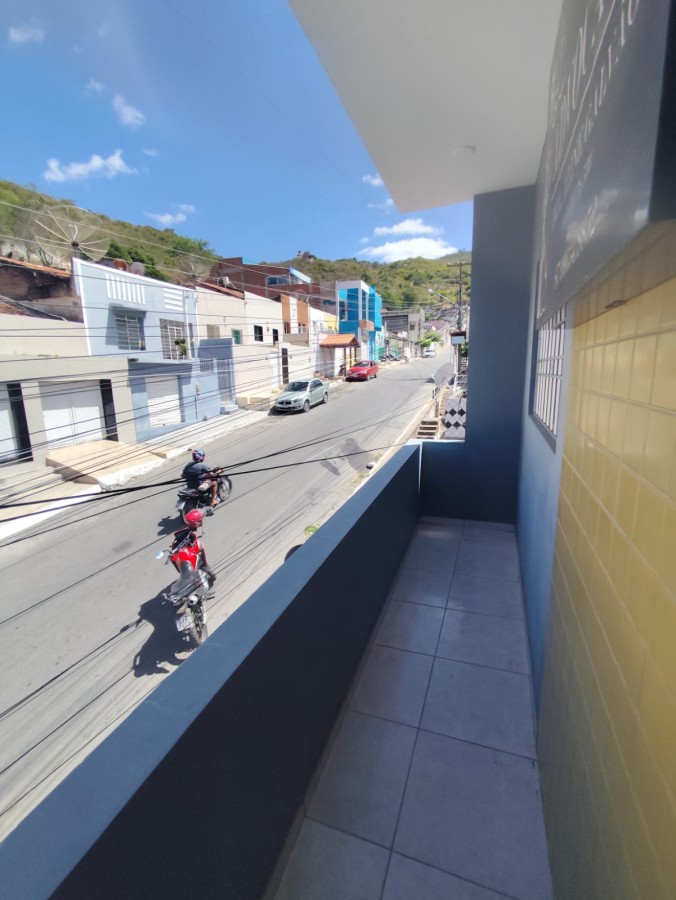 Casa à venda com 5 quartos, 200m² - Foto 31