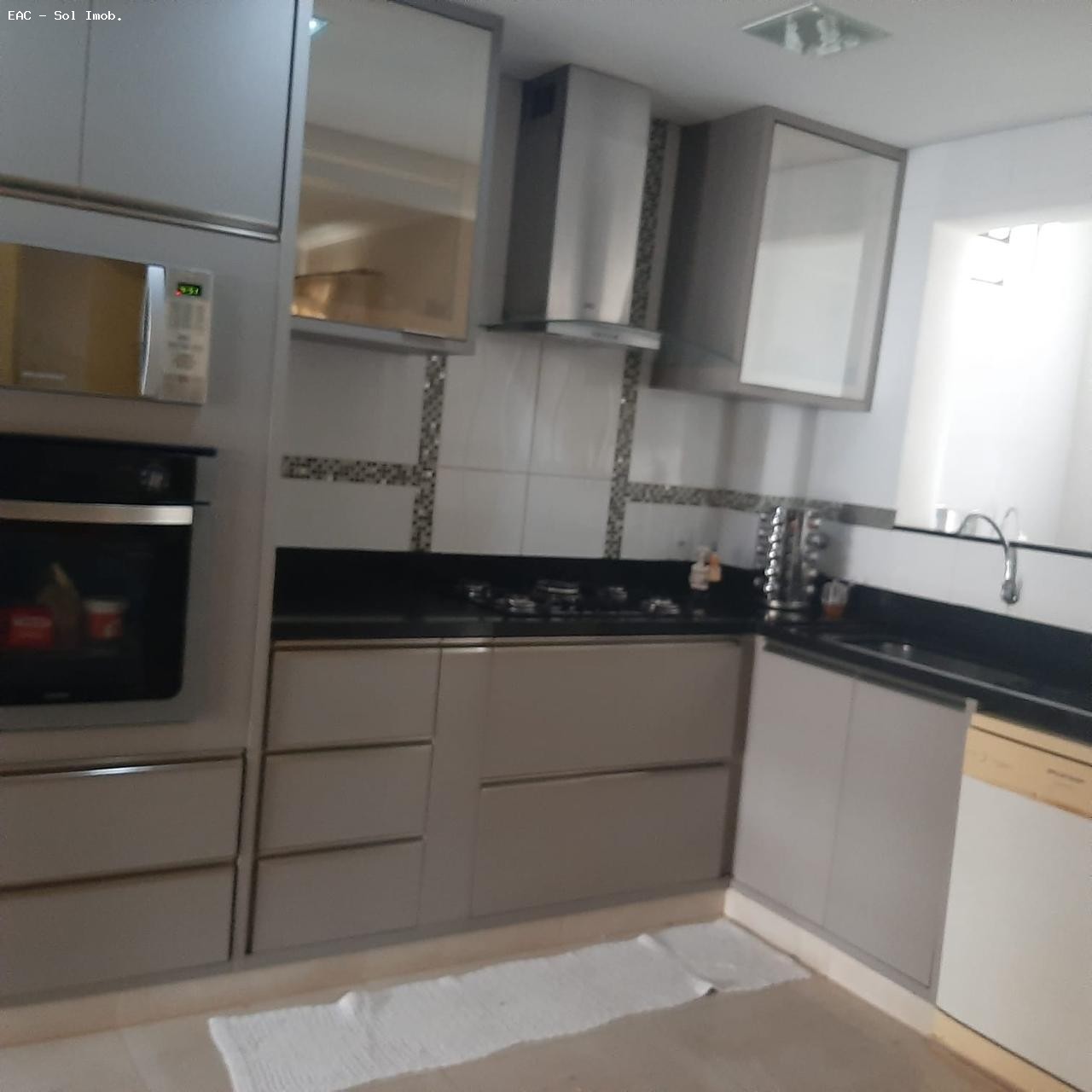 Casa para alugar com 3 quartos, 280m² - Foto 29