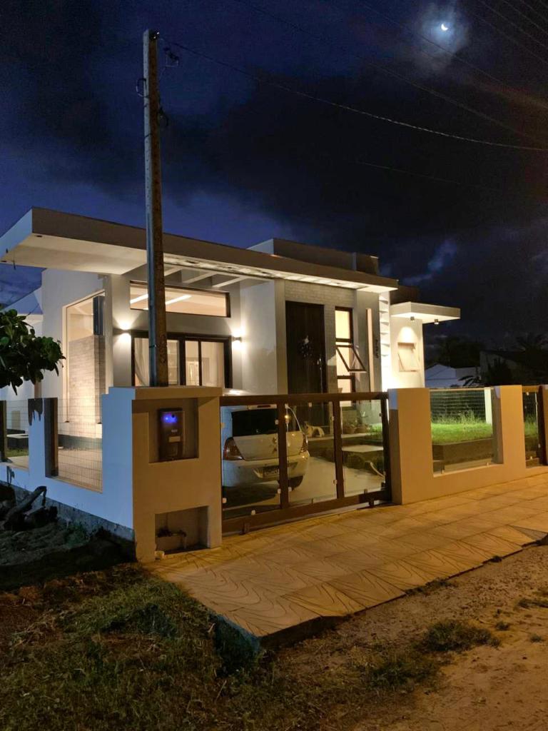 Casa à venda com 3 quartos, 141m² - Foto 8