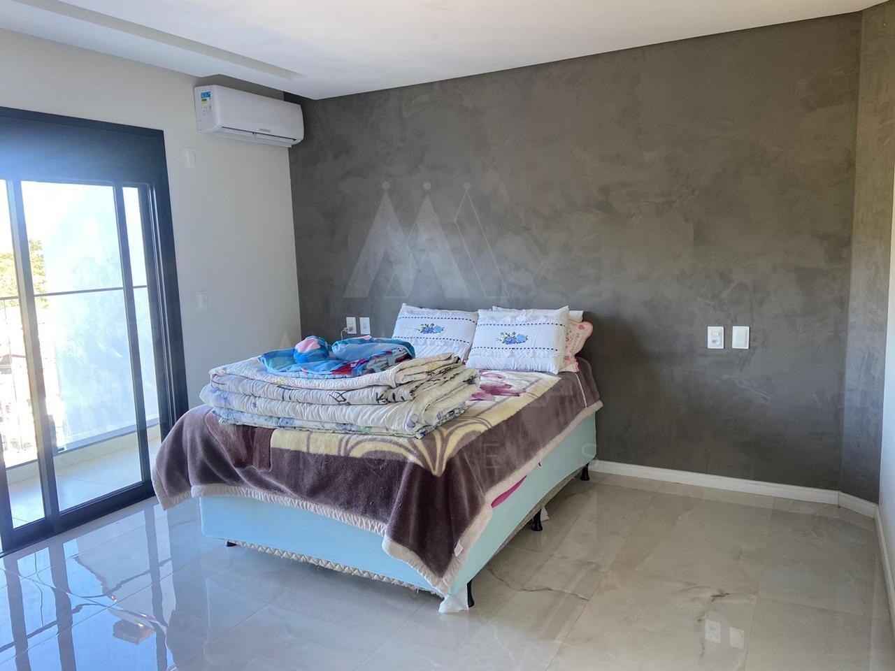 Casa para alugar com 4 quartos, 270m² - Foto 13