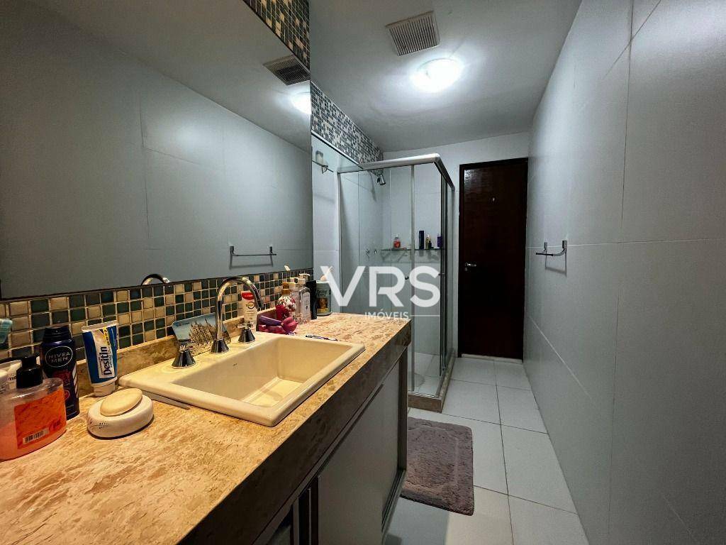 Casa de Condomínio à venda com 7 quartos, 274m² - Foto 29