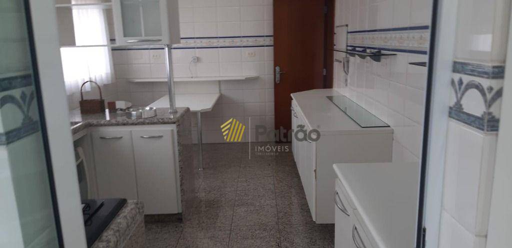 Apartamento à venda com 3 quartos, 130m² - Foto 26