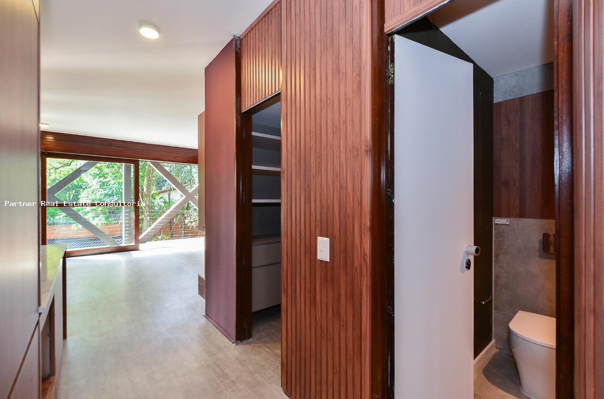 Casa à venda com 4 quartos, 2000m² - Foto 42