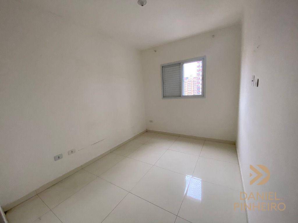 Apartamento à venda com 2 quartos, 67m² - Foto 20