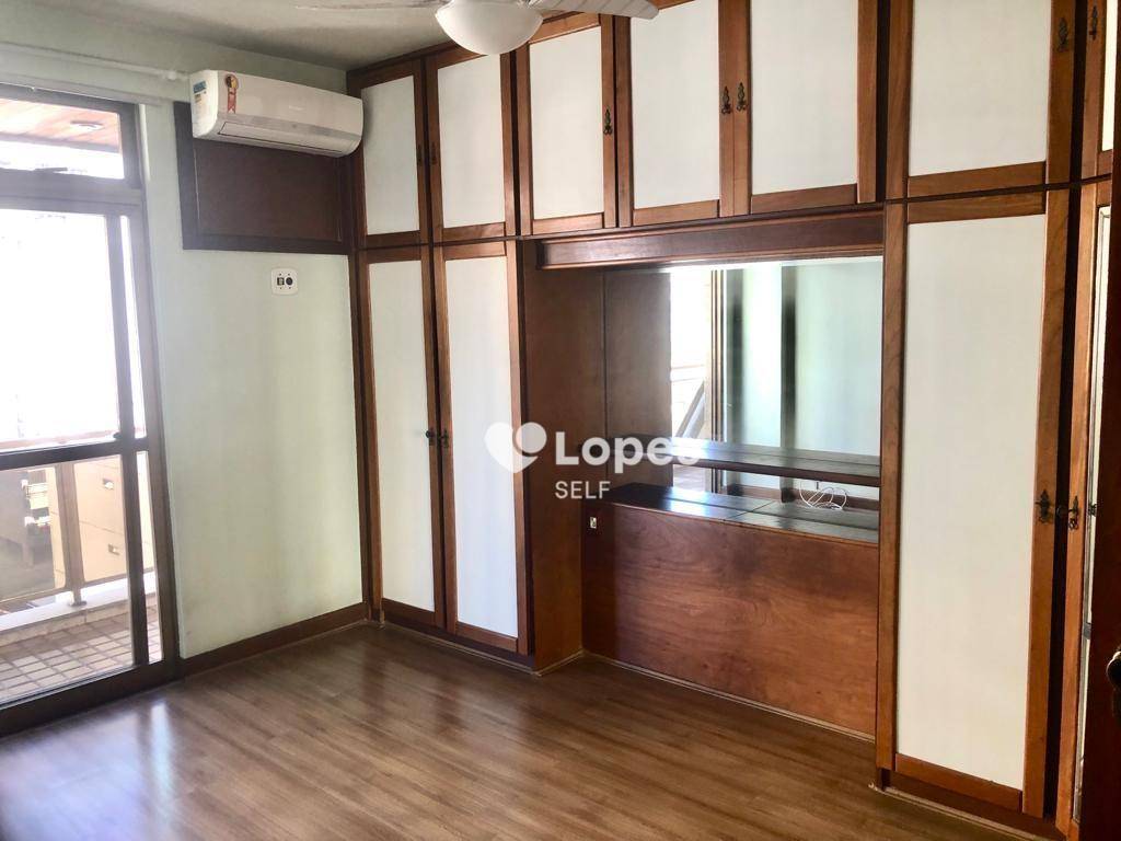 Apartamento à venda com 4 quartos, 179m² - Foto 5