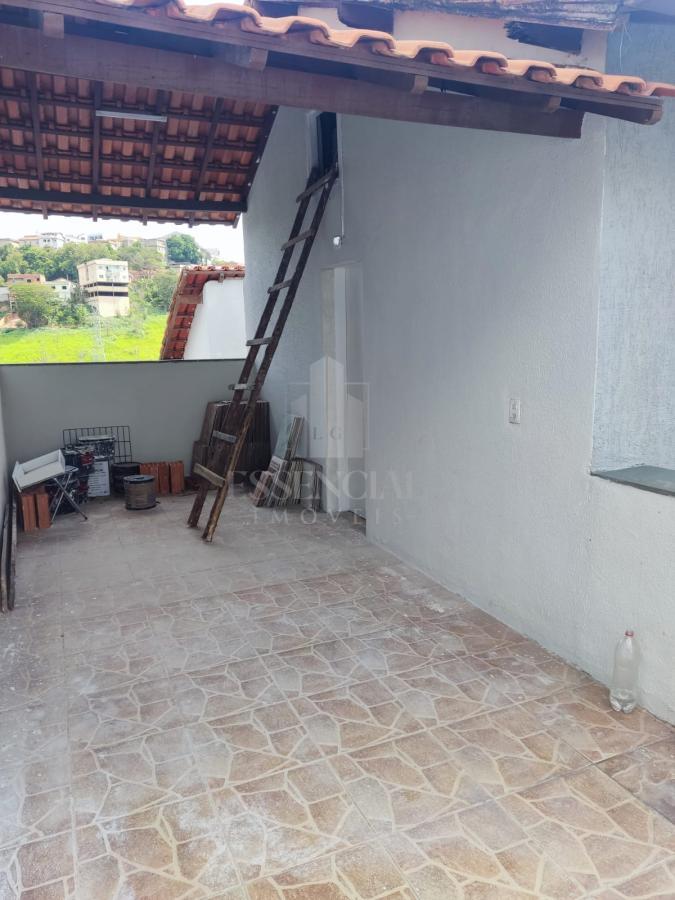 Casa para alugar com 4 quartos, 300m² - Foto 3