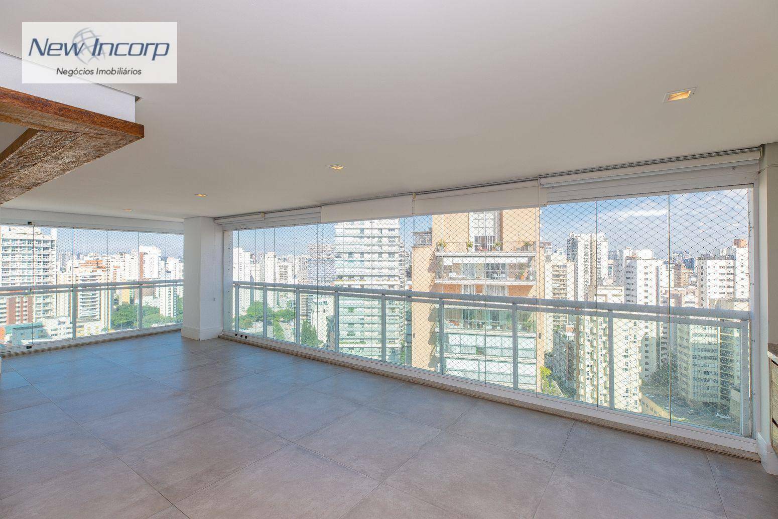 Apartamento à venda com 3 quartos, 157m² - Foto 4