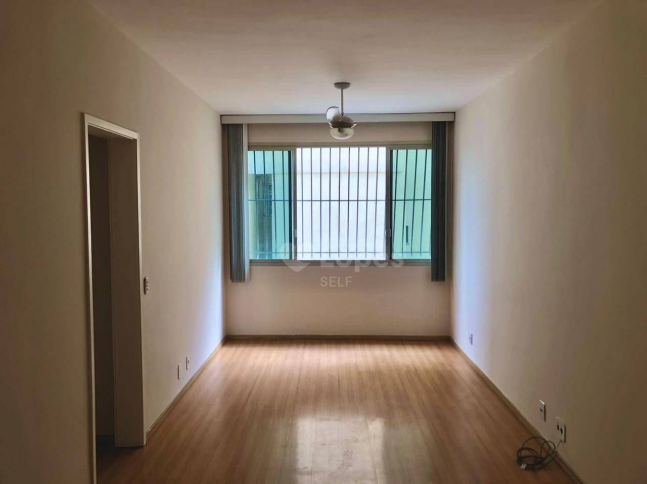 Apartamento à venda com 3 quartos, 90m² - Foto 2