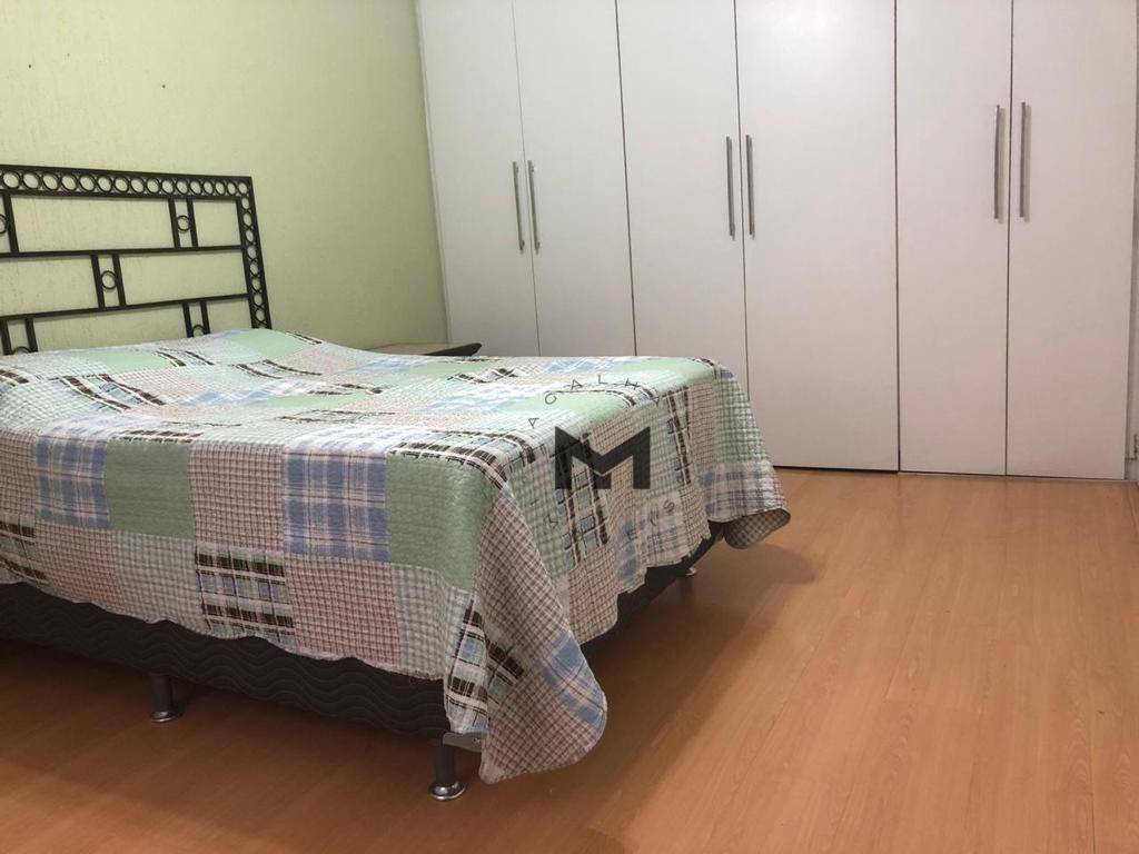 Apartamento à venda com 3 quartos, 200m² - Foto 11