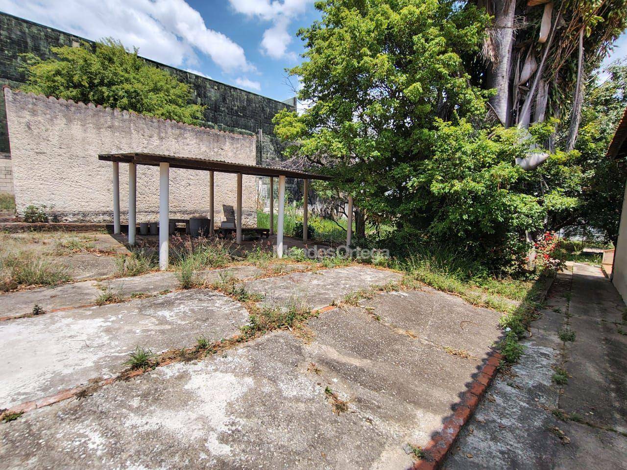 Chácara à venda com 3 quartos, 300m² - Foto 22