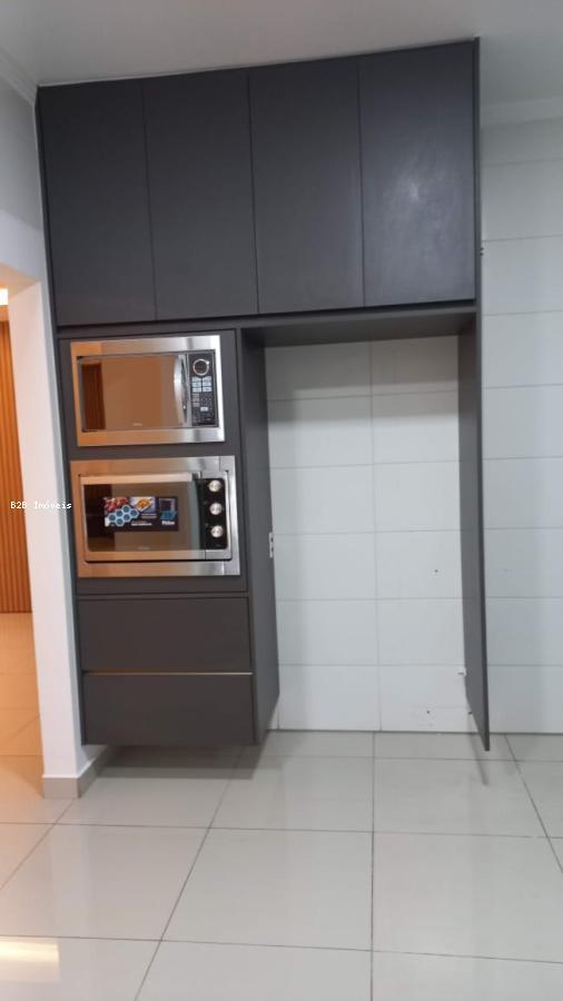 Casa à venda com 3 quartos, 250m² - Foto 16