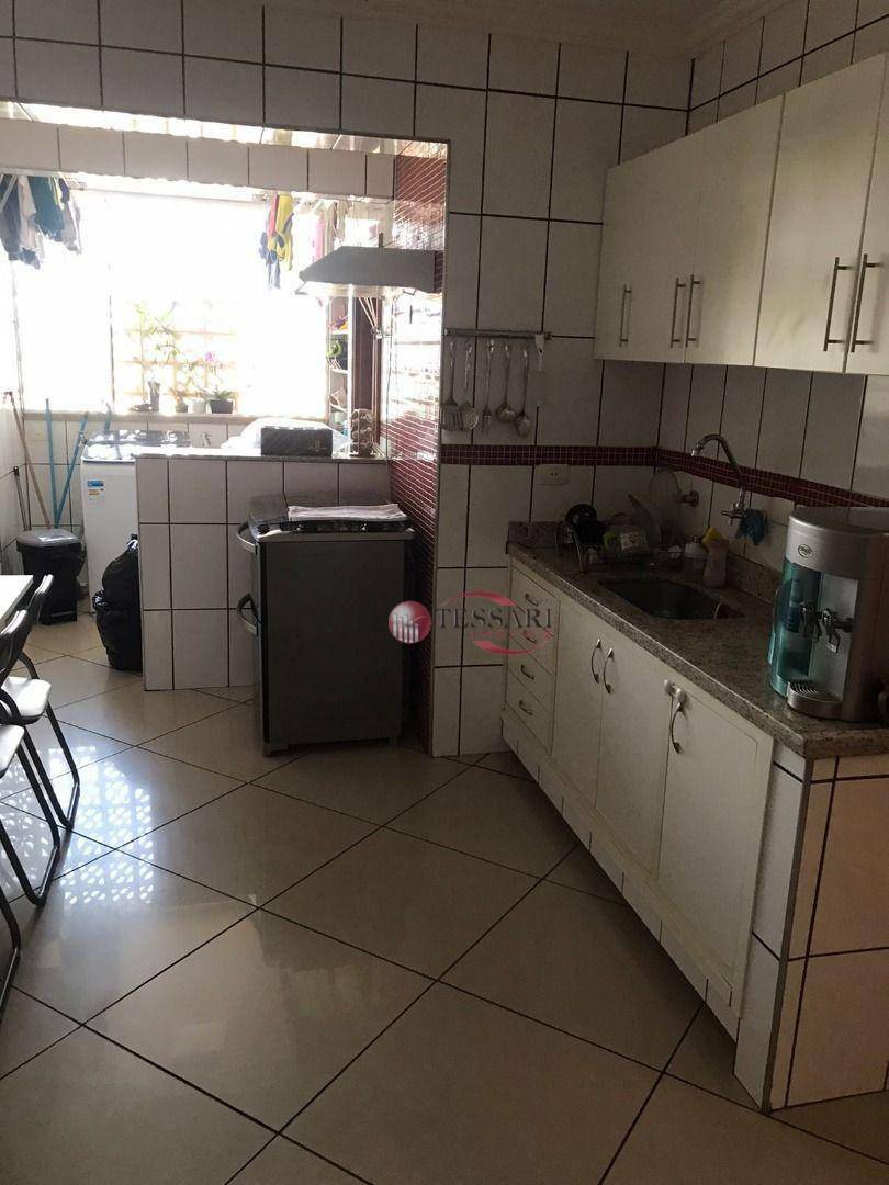 Apartamento à venda com 3 quartos, 140m² - Foto 6