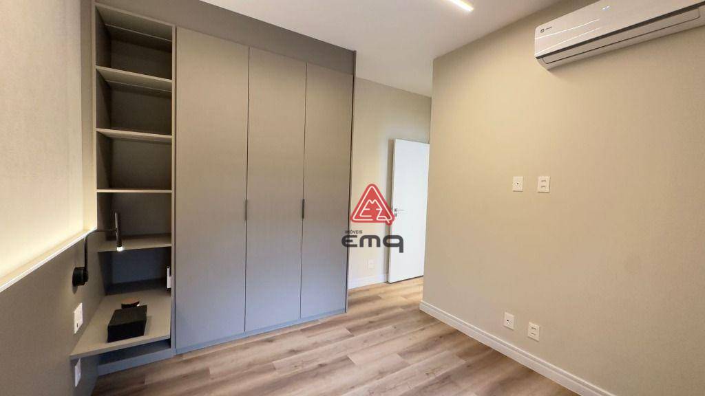 Apartamento para alugar com 2 quartos, 105m² - Foto 9